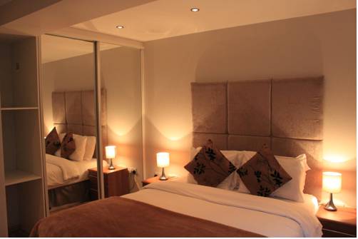 London United Kingdom hotel promo code booking.com