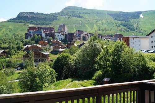 Les Deux Alpes France hotel promo code booking.com