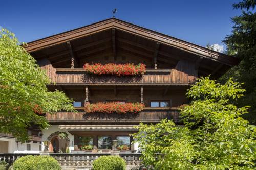 Alpbach Austria promoción de código de hotel booking.com