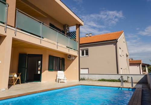 Tribunj Croacia promoción de código de hotel booking.com