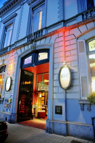 Bruges Belgium hotel promo code booking.com