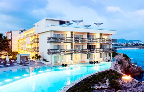 Arrecife Maho Sint Maarten promoción de código de hotel booking.com