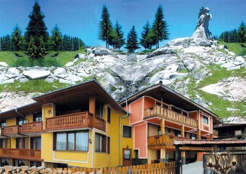 Koprivshtitsa Bulgaria hotel promo code booking.com