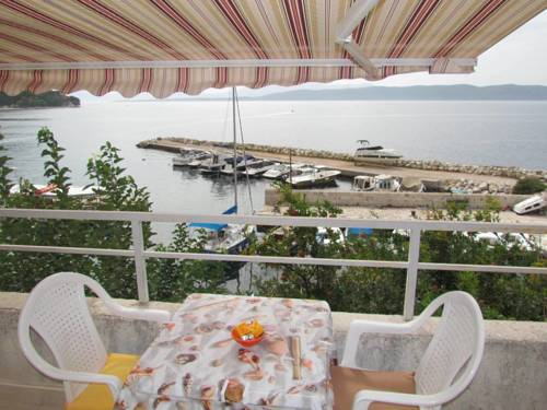 Zivogosce Croacia promoción de código de hotel booking.com