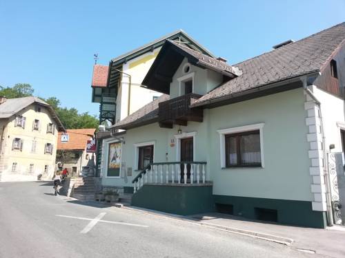 Sangrado Eslovenia promoción de código de hotel booking.com