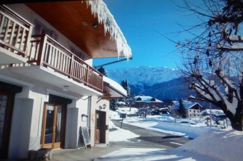 Montaimont Francia promoción de código de hotel booking.com