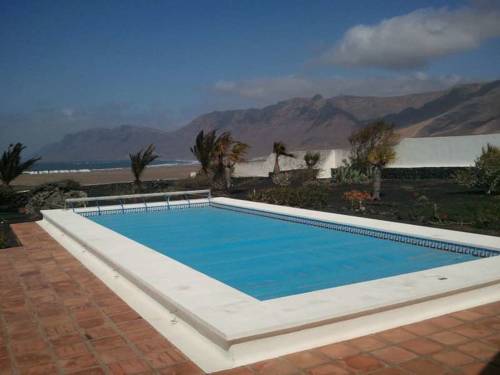 Famara España promoción de código de hotel booking.com