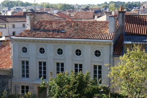 Fontenay-Le-Comte Frankreich Hotel Gutscheincode booking.com