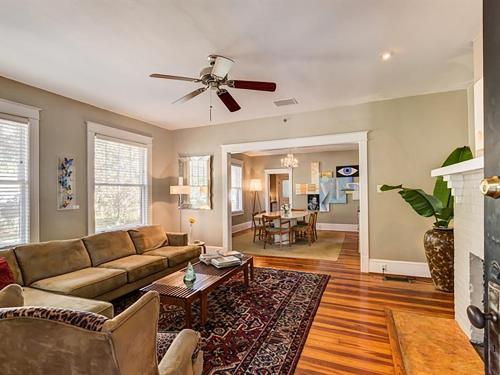 Mount Dora (FL) United States hotel promo code agoda.com