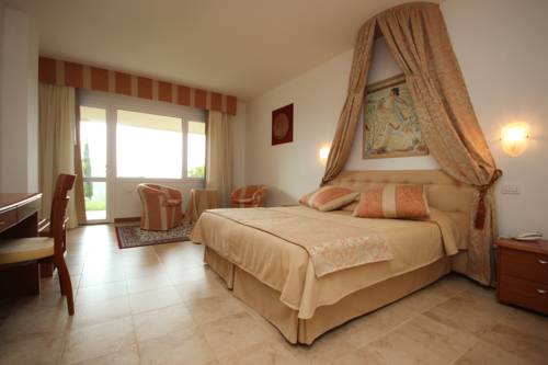 Casole D'elsa Italy hotel promo code booking.com
