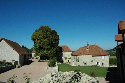 Montaigu-le-Blin Francia codice promozionale dell'hotel Booking.com
