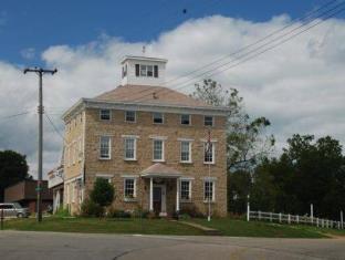 Sherrill (IA) United States hotel promo code agoda.com