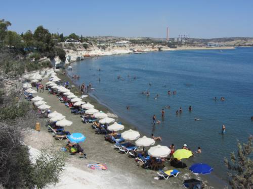Playa del gobernador Chipre promoción de código de hotel booking.com